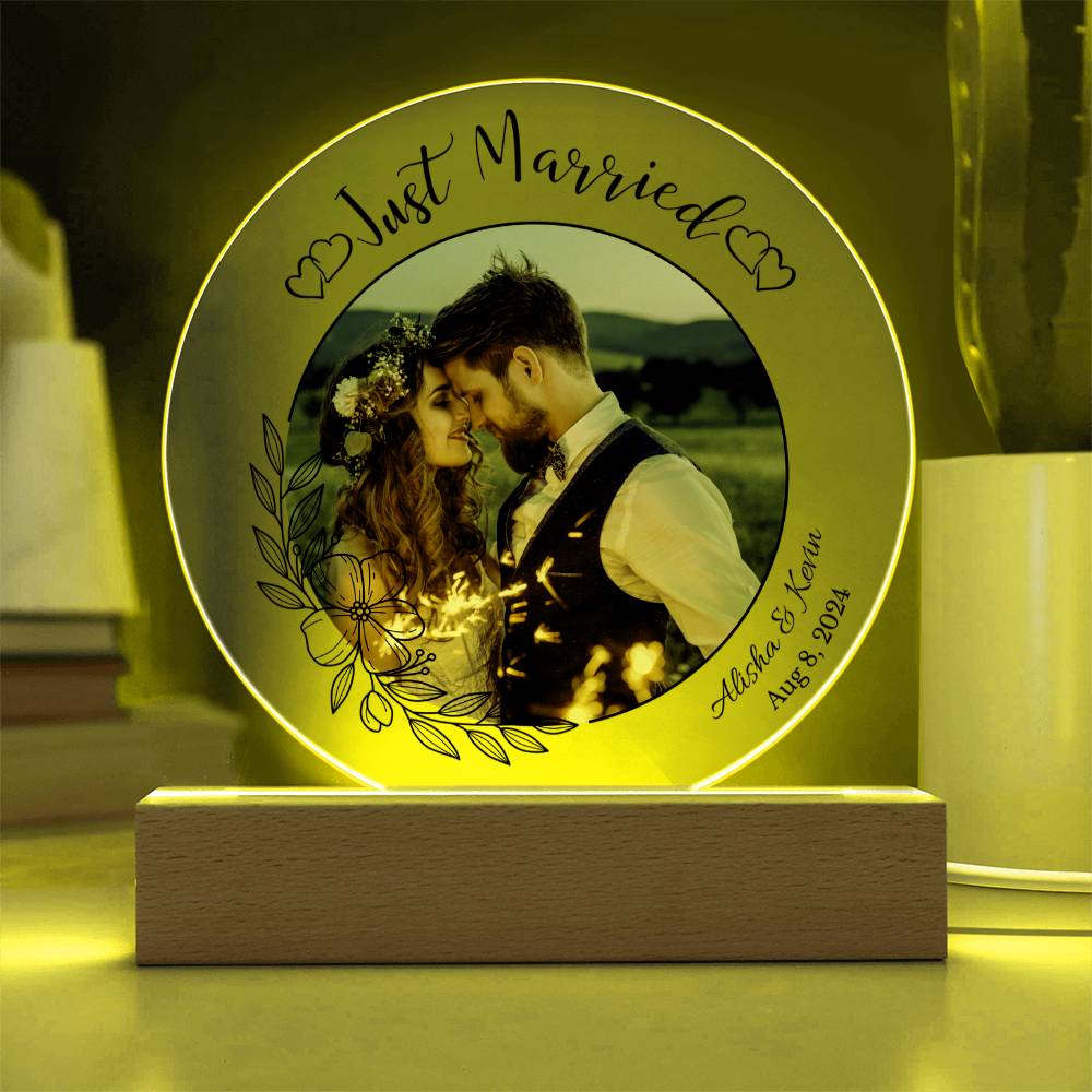 Personalized | Acrylic Circle Wedding Plaque