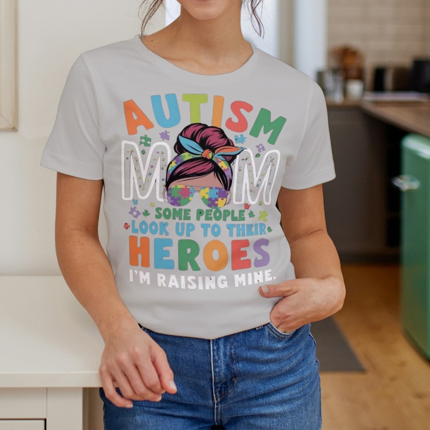 Autism Mom | T Shirt