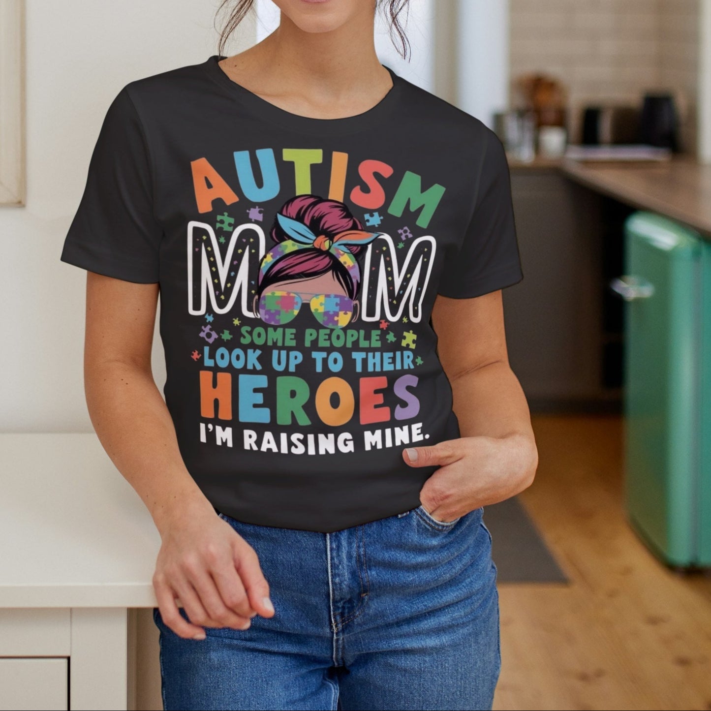 Autism Mom | T Shirt