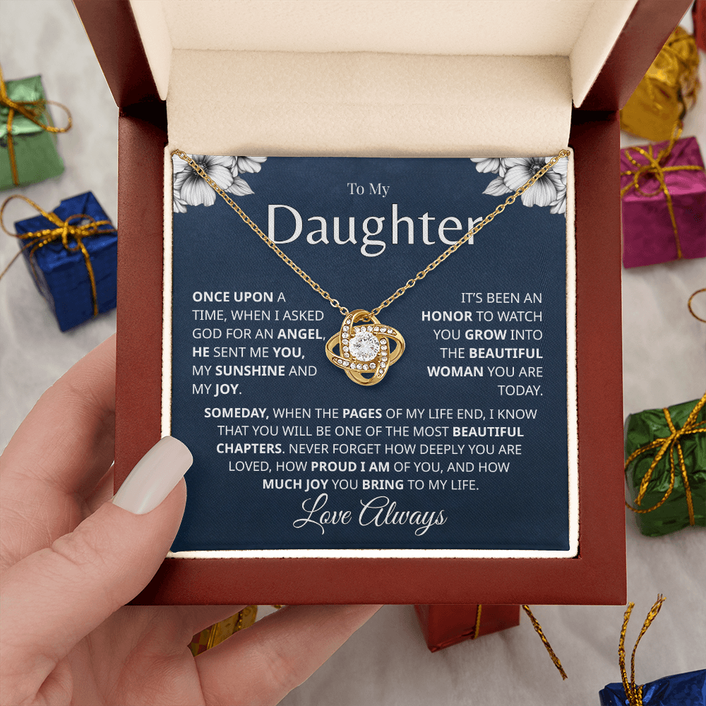 Beautiful daughter necklace gift from dad