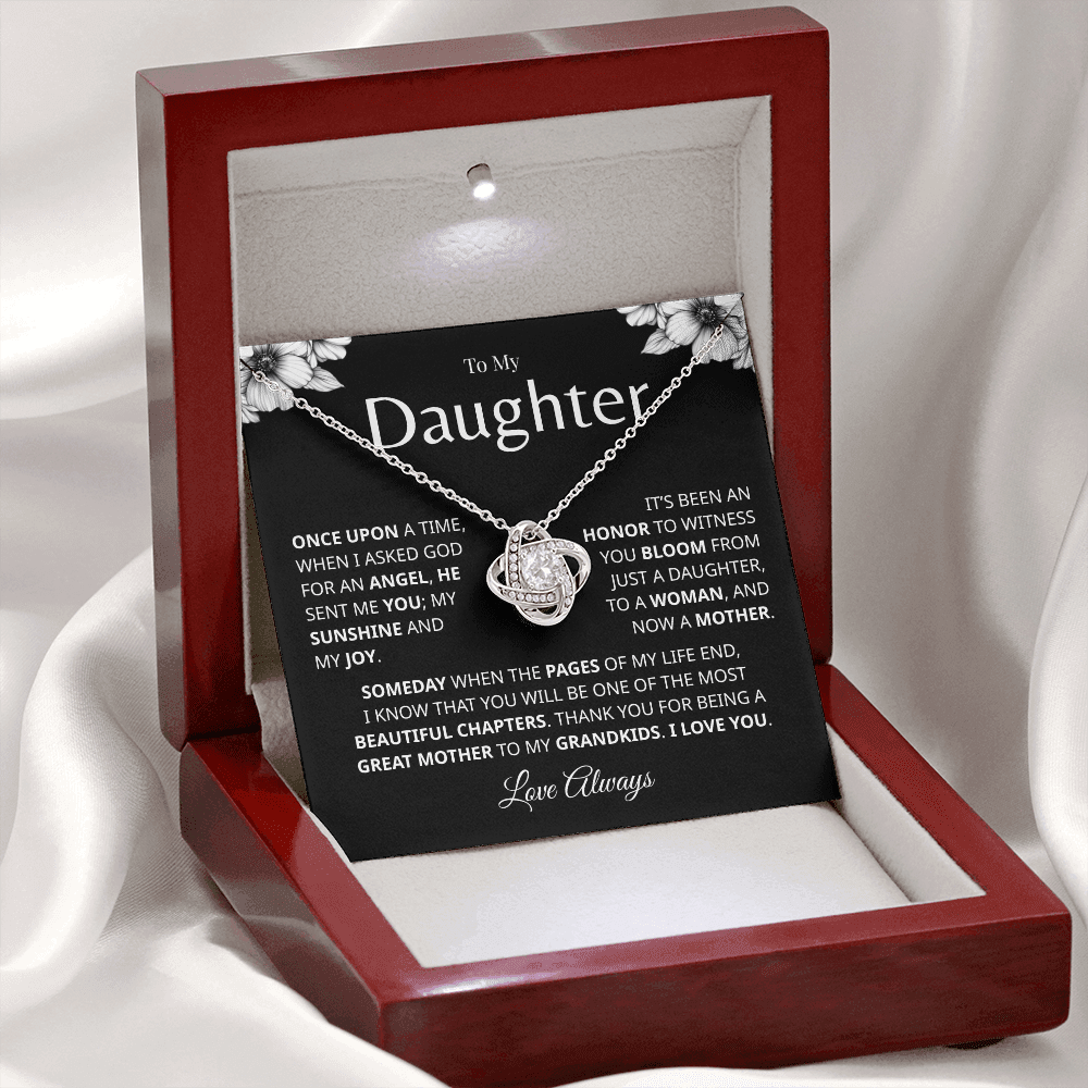Beautiful daughter necklace gift from dad in luxury box