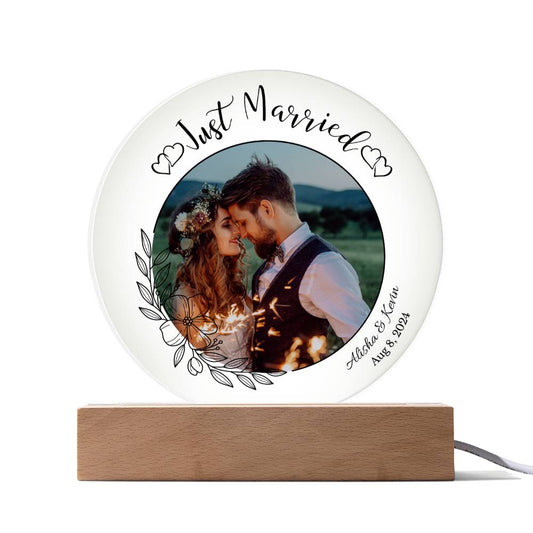Personalized | Acrylic Circle Wedding Plaque