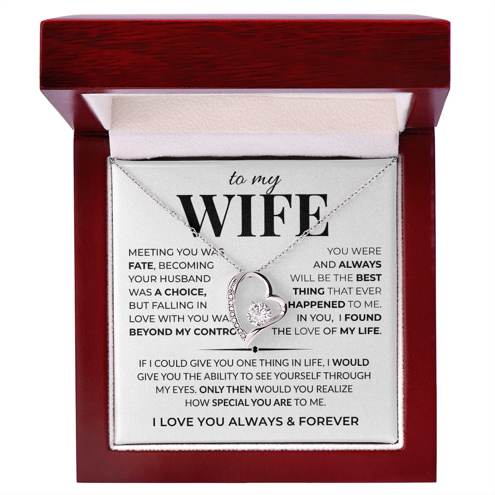 elegant necklace for wife with sparkling center stone