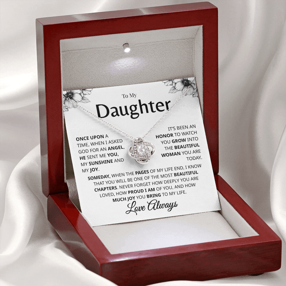 Beautiful daughter necklace gift from dad